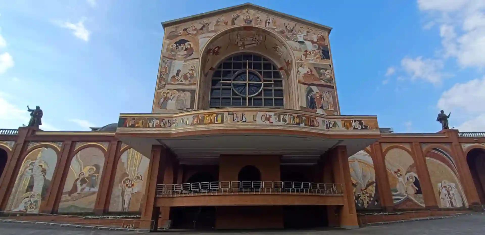 Turismo religioso em Aparecida - SP - Vale da Fé